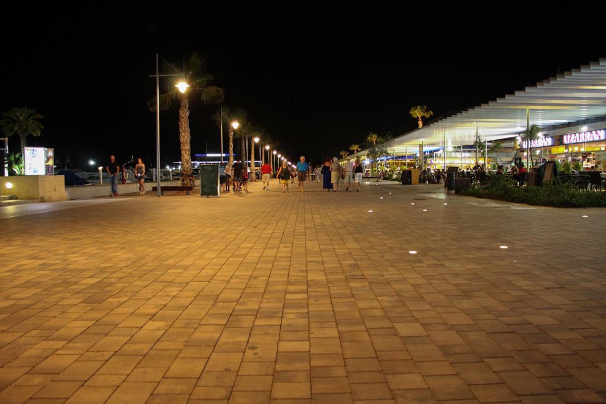 Sunny Beach Retreat Santa Pola Bagian luar foto